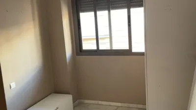 Piso en alquiler en Calle de Salvador Madrigal Rasero, 1, Barrio Bajo (San Juan de Aznalfarache) de 825 €<span>/mes</span>