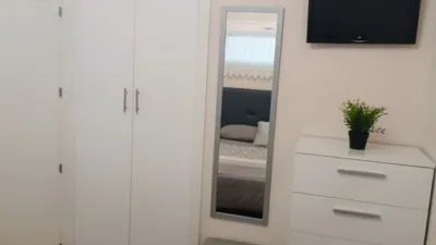 Piso en alquiler en Calle de la República de Colombia, 18, Zona Playa (Laredo) de 750 €<span>/mes</span>