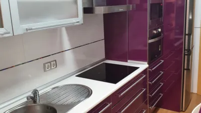 Habitación en alquiler en Avenida de San Juan de la Cruz, 27, Amate (Distrito Cerro Amate. Sevilla Capital) de 300 €<span>/mes</span>