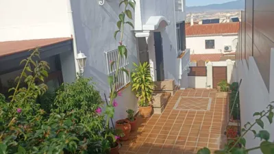 Semi-detached house on Jorge Guillén Street, 7 photo 14