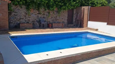 Semi-detached house on Jorge Guillén Street, 7 photo 2