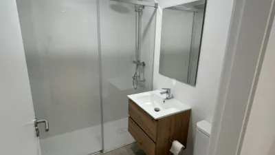 Piso en alquiler en Rúa de Ramón Cabanillas, 8, Ensanche (Santiago de Compostela) de 1.000 €<span>/mes</span>