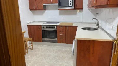 Piso en alquiler en Avenida de Salamanca, 1, Plasencia de 400 €<span>/mes</span>