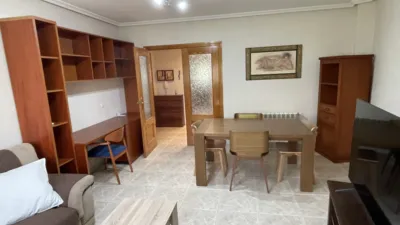Piso en alquiler en Avenida de Salamanca, 1, Plasencia de 400 €<span>/mes</span>