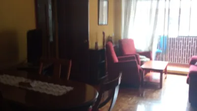 Habitación en alquiler en Calle de Juan Escalante de Mendoza, 11, Centro (Oviedo) de 275 €<span>/mes</span>