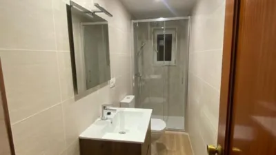 Habitación en alquiler en Calle de Juan Escalante de Mendoza, 11, Centro (Oviedo) de 275 €<span>/mes</span>
