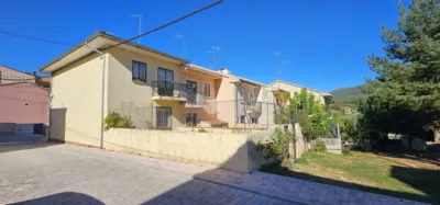 Chalet pareado en calle Lepanto, 24 photo 3