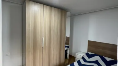 Habitación en alquiler en Calle de Gutiérrez Herrero, 10, La Magdalena-Versalles (Avilés) de 350 €<span>/mes</span>