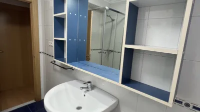 Habitación en alquiler en Calle de Gutiérrez Herrero, 10, La Magdalena-Versalles (Avilés) de 350 €<span>/mes</span>