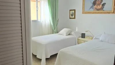 Apartment in Plaza Linares Rivas, 1 photo 15