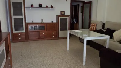 Apartment in Plaza Linares Rivas, 1 photo 2