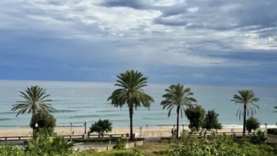 Apartamento en alquiler en Avinguda d'Europa, 2, Coma-ruga-El Francàs (El Vendrell) de 1.500 €<span>/mes</span>