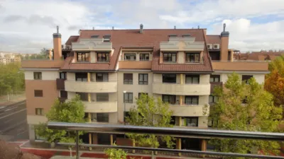 Ático en alquiler en Calle del Campo de Gómara, 4, Las Villas-Covaresa-Parque Alameda-La Rubia (Valladolid Capital) de 525 €<span>/mes</span>