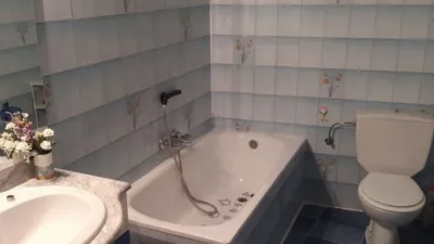 Casa adosada en venta en Calle de Rocasolano, 118, cerca de Camino de Molino, Monreal del Campo de 84.000 €
