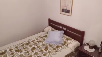 Casa adosada en venta en Calle de Rocasolano, 118, cerca de Camino de Molino, Monreal del Campo de 84.000 €