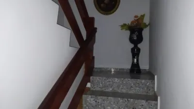 Casa adosada en venta en Calle de Rocasolano, 118, cerca de Camino de Molino, Monreal del Campo de 84.000 €