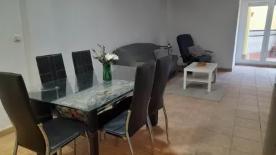 Apartment at Carrer del Pintor Ferrer Calatayud, 23 photo 31