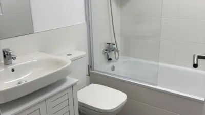 Piso en alquiler en Ronda de los Tejares, 25, Zona Ronda de Triana-Cartuja (Distrito Triana. Sevilla Capital) de 1.100 €<span>/mes</span>
