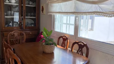 Single-family home at 8 Lugar San Esteban Street photo 3