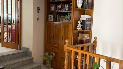 Single-family home at 8 Lugar San Esteban Street photo 6
