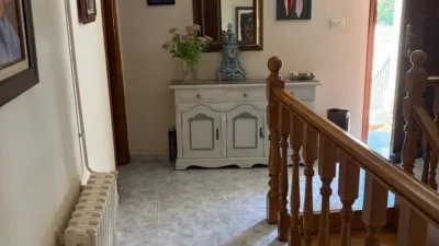 Single-family home at 8 Lugar San Esteban Street photo 7