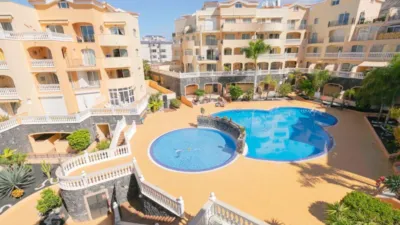Piso en alquiler en Calle Falua, 4, Los Cristianos (Arona)