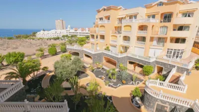 Piso en alquiler en Calle Falua, 4, Los Cristianos (Arona)