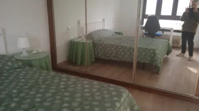 Piso en alquiler en Calle de San Mateo, 26, Otero-Villafría-San Lázaro (Oviedo) de 850 €<span>/mes</span>