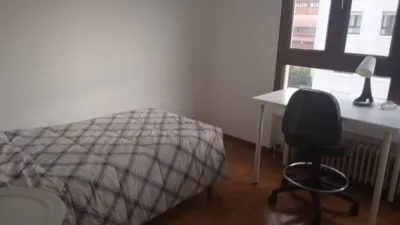 Piso en alquiler en Calle de San Mateo, 26, Otero-Villafría-San Lázaro (Oviedo) de 850 €<span>/mes</span>