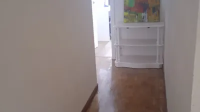 Piso en alquiler en Calle de San Mateo, 26, Otero-Villafría-San Lázaro (Oviedo) de 850 €<span>/mes</span>