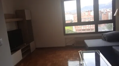 Piso en alquiler en Calle de San Mateo, 26, Otero-Villafría-San Lázaro (Oviedo) de 850 €<span>/mes</span>