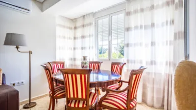 Piso en alquiler en Calle de la Virgen de las Torres, 12, Zona Ronda de Triana-Cartuja (Distrito Triana. Sevilla Capital) de 1.050 €<span>/mes</span>