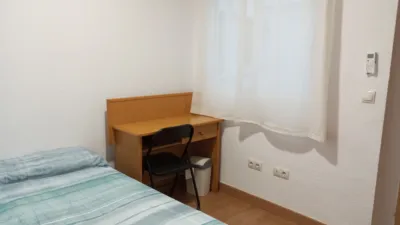 Habitación en alquiler en Calle de Pablo Iglesias, 42, Mercado (Distrito Mercado-Casco Antiguo. Alicante - Alacant) de 400 €<span>/mes</span>