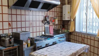 Piso en venta en Calle Mediodia, 8, Santa Cruz del Valle de 180.000 €