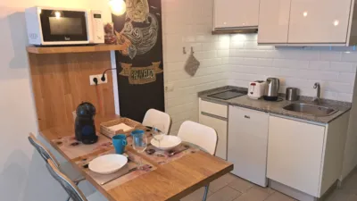 Estudio en alquiler en Calle Bernardo de la Torre, 67, cerca de Calle de Nicolás Estévanez, Puerto Canteras (Las Palmas de Gran Canaria) de 900 €<span>/mes</span>
