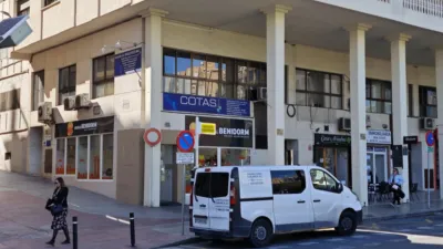 Oficina en venta en Plaza de los Reyes de España, 6, Centre (Benidorm) de 124.000 €