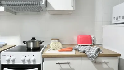 Habitación en alquiler en Calle del Doctor Buades, 80, cerca de Calle del General Espartero, Carolinas (Distrito Pla-Carolinas. Alicante - Alacant) de 340 €<span>/mes</span>