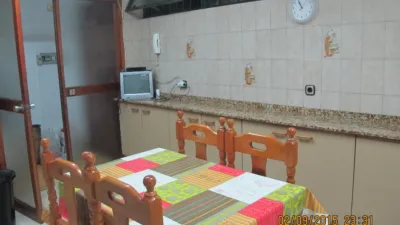 Piso en alquiler en Calle Resolana, 37, San Gil (Distrito Casco Antiguo. Sevilla Capital) de 960 €<span>/mes</span>