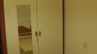 Piso en alquiler en Calle Resolana, 37, San Gil (Distrito Casco Antiguo. Sevilla Capital) de 960 €<span>/mes</span>