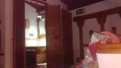 Casa rústica en alquiler en Plaza del Teniente Coronel Félix Peña, 5, Castro de Fuentidueña de 340 €<span>/mes</span>