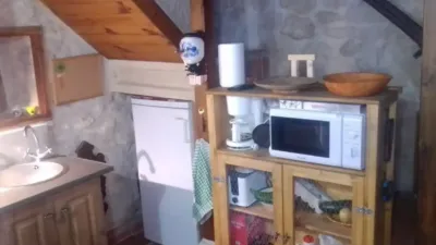 Casa rústica en alquiler en Plaza del Teniente Coronel Félix Peña, 5, Castro de Fuentidueña de 340 €<span>/mes</span>