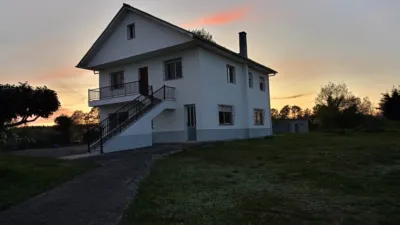 Single-family home in Lu-612, 1 photo 2