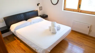 Casa adosada en venta en Camí del Mas Amoretes, 11, Puigcerdà de 410.000 €