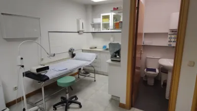 Oficina en alquiler en Rúa das Galeras, 13 - Més