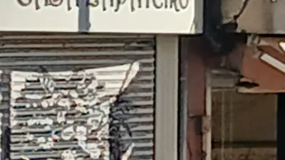 Local comercial en venta en Calle de Alfonso Senra, 107, cerca de Calle de la República Argentina - Més