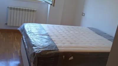 Habitación en alquiler en Calle Arco Iris, 3, El Bravuco (Grado) de 300 €<span>/mes</span>