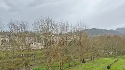 Habitación en alquiler en Calle Arco Iris, 3, El Bravuco (Grado) de 300 €<span>/mes</span>