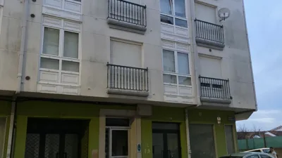 Piso en venta en Calle de Pintor Xenaro Carrero, 33, Noia