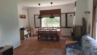 Casa unifamiliar en alquiler en Carrer de Salvador Dalí, 37, Veïnat Baix (Caldes de Malavella) de 1.800 €<span>/mes</span>