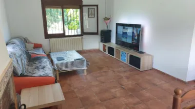 Casa unifamiliar en alquiler en Carrer de Salvador Dalí, 37, Veïnat Baix (Caldes de Malavella) de 1.800 €<span>/mes</span>